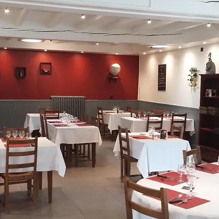 Le Saintongeais Hotel Berneuil (Charente)